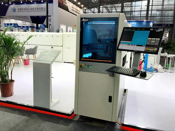 实时报道】聚焦ag贵宾厅｜3D曲面玻璃展